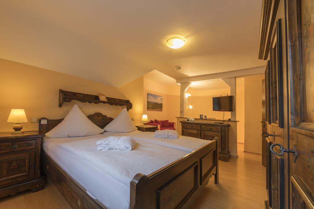 RelaxHotel Tannenhof Sasbachwalden Exteriör bild
